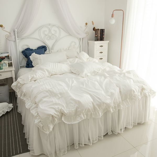 2020 cotton lace bedding set white duvet cover set bed linen tassels luxury princess bed skirt sets twin king bedclothes
2020 cotton lace bedding set white duvet cover set bed linen tassels luxury princess bed skirt sets twin king bedclothes