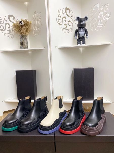 luxury designer camping boots fashion short boots womens autumn and winter new round head color sole classic foot cover non slip original sh, Black
luxury designer camping boots fashion short boots womens autumn and winter new round head color sole classic foot cover non slip original sh, Black