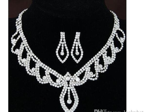 design set 2 rhinestone наборы лучшие невесты серьги ожерелье ожерелье мода полный мотаться bridal комплекты ювелирных изделий комплект ювел, Silver
design set 2 rhinestone наборы лучшие невесты серьги ожерелье ожерелье мода полный мотаться bridal комплекты ювелирных изделий комплект ювел, Silver