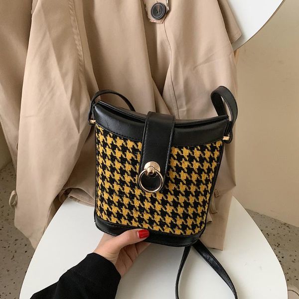 ocardian bag women's fashion retro woven stitching multi-color zipper buckle chain diagonal cross bag patchwork bucket bags s24
ocardian bag women's fashion retro woven stitching multi-color zipper buckle chain diagonal cross bag patchwork bucket bags s24