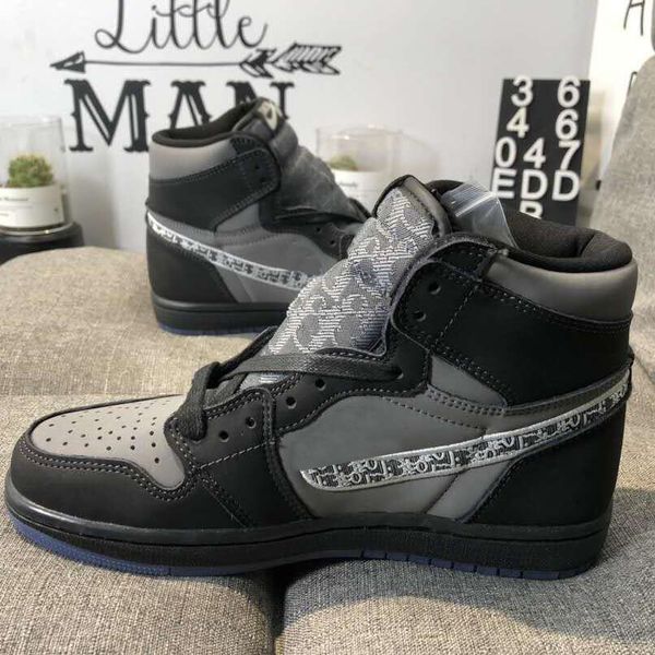 2020 triple-s just oblique x aj 1 high shoes with logo homme x kaws zoom r2t racer blue retro casual shoes basketball sneakers
2020 triple-s just oblique x aj 1 high shoes with logo homme x kaws zoom r2t racer blue retro casual shoes basketball sneakers
