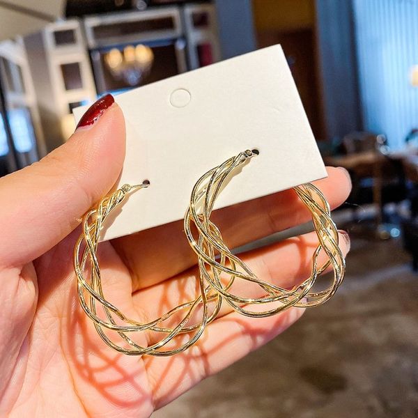 hoop & huggie unique design braided twist big earrings for women femme gold color metal hollow out large irregular brincos, Golden;silver
hoop & huggie unique design braided twist big earrings for women femme gold color metal hollow out large irregular brincos, Golden;silver