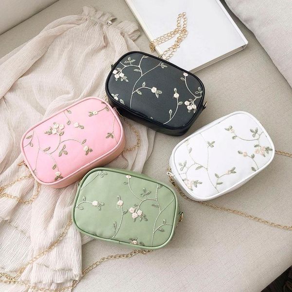ladies fashion lace flower fashion decor shoulder messenger handbags women casual embroidery pu leather crossbody bags
ladies fashion lace flower fashion decor shoulder messenger handbags women casual embroidery pu leather crossbody bags