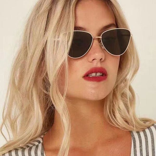 fashion cat eye sunglasses women designer trendy triangular glasses small vintage sun glasses ladies, White;black
fashion cat eye sunglasses women designer trendy triangular glasses small vintage sun glasses ladies, White;black