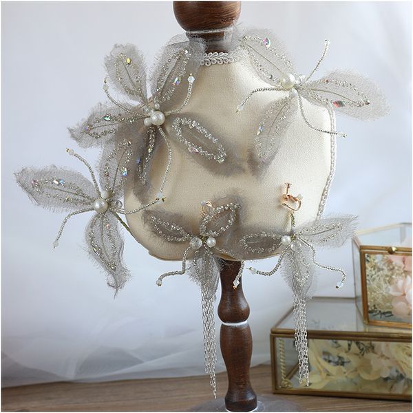 bride fairy beauty headdress wedding dress flower hair accessories gray crepe beaded crystal flower tiara accessories, Golden;silver
bride fairy beauty headdress wedding dress flower hair accessories gray crepe beaded crystal flower tiara accessories, Golden;silver