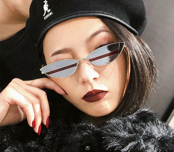 2020 women's sunglasses classic cat eye sunglasses retro sheet metal small box male driving outdoor sun visor, White;black
2020 women's sunglasses classic cat eye sunglasses retro sheet metal small box male driving outdoor sun visor, White;black