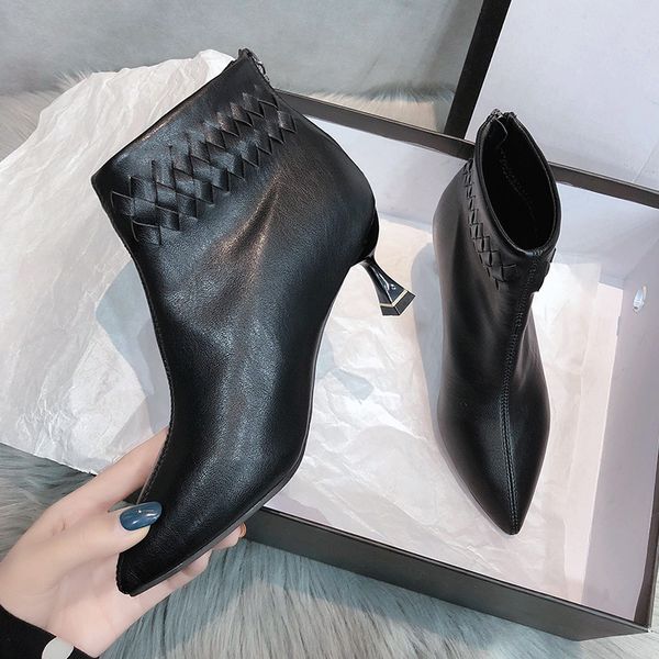 winter boots lady booties woman 2020 high heels zipper female shoes luxury designer boots-women stiletto black ladies fashion
winter boots lady booties woman 2020 high heels zipper female shoes luxury designer boots-women stiletto black ladies fashion