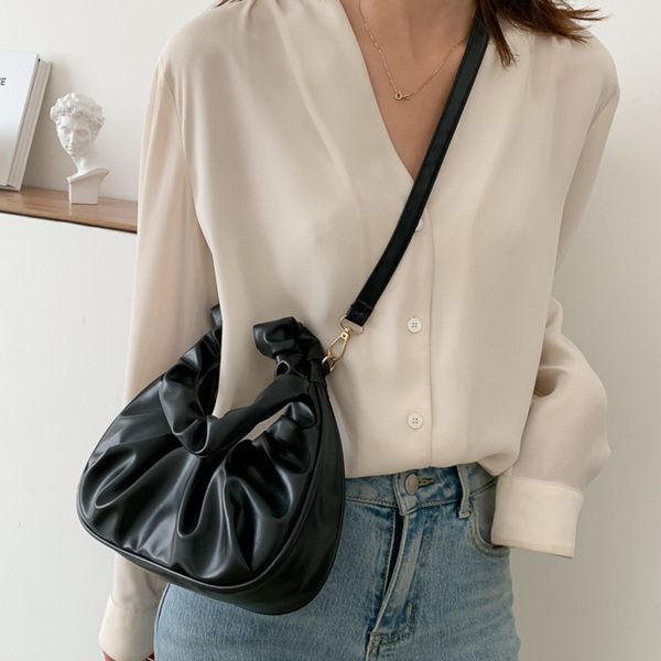 solid color pu women bag 2020 new fashion simplicity pleated single shoulder lipstick pocket a714
solid color pu women bag 2020 new fashion simplicity pleated single shoulder lipstick pocket a714