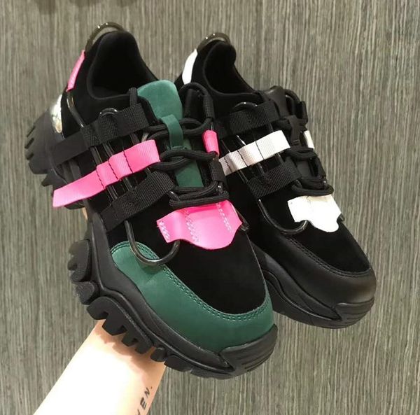 2020 fashion real leather dermis lining handmade multicolor gradient technical fabric sneakers man women famous shoes, White;red
2020 fashion real leather dermis lining handmade multicolor gradient technical fabric sneakers man women famous shoes, White;red