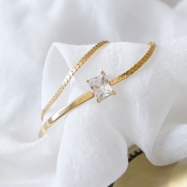 jaeclncy 925 серебряный браслет двухслойный цепь браслет для женщин 18k золото циркон изящных ювелирных изделий 925 корейский, Golden;silver
jaeclncy 925 серебряный браслет двухслойный цепь браслет для женщин 18k золото циркон изящных ювелирных изделий 925 корейский, Golden;silver