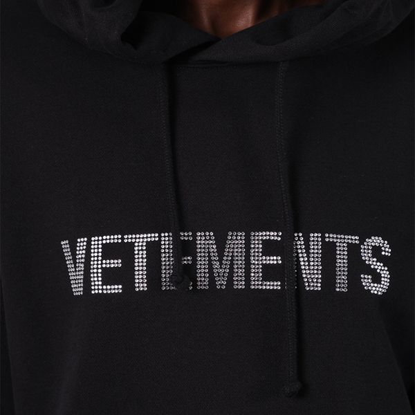 vetements rhinestone logo oversized hoodie black vtm hooded sweatshirts casual hoody pullovers harajuku men women hip hop streetwear
vetements rhinestone logo oversized hoodie black vtm hooded sweatshirts casual hoody pullovers harajuku men women hip hop streetwear