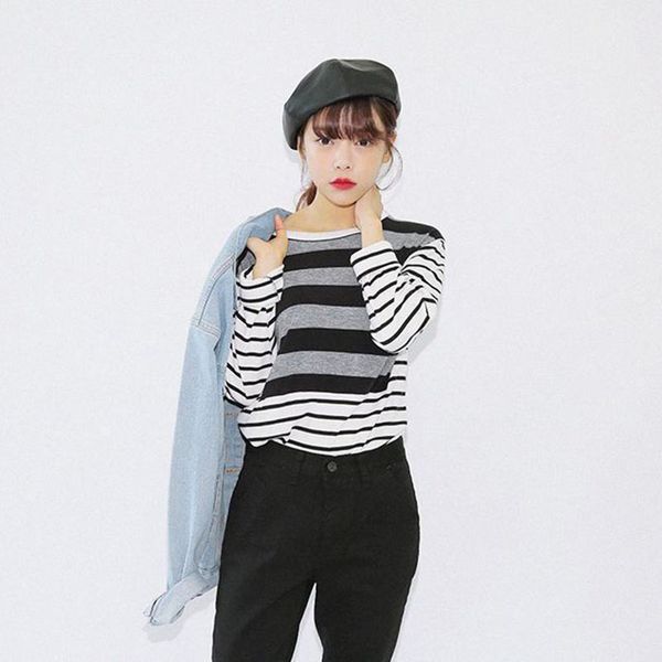 infinitlove french style lightweight casual classic newsboy octagonal cap faux leather beret cap pumpkin painter artist dome hat, Blue;gray 
infinitlove french style lightweight casual classic newsboy octagonal cap faux leather beret cap pumpkin painter artist dome hat, Blue;gray