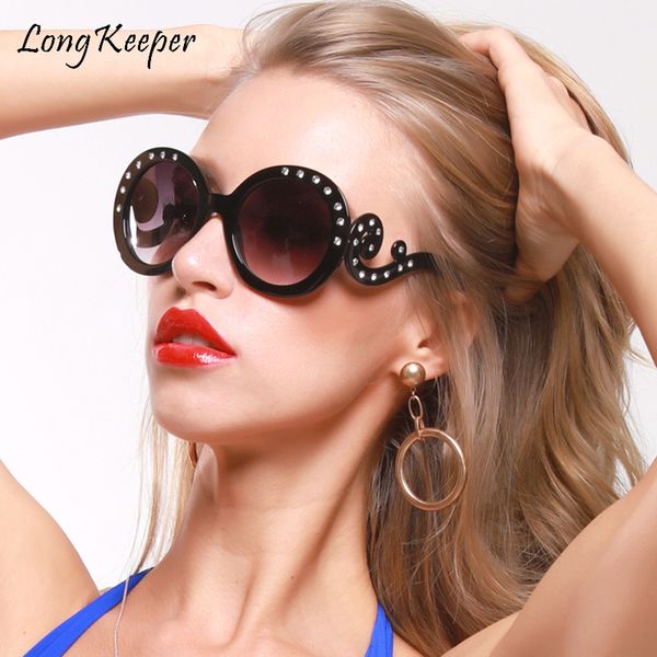 sunglasses 2021 oversized round colorful diamond women big frame luxury crystal sun glasses for female rhinestone eyewear uv400, White;black
sunglasses 2021 oversized round colorful diamond women big frame luxury crystal sun glasses for female rhinestone eyewear uv400, White;black