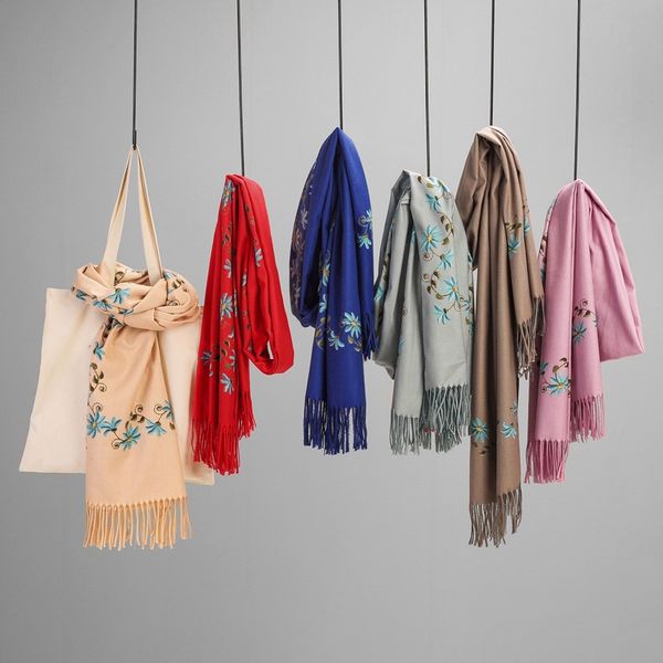 autumn winter cashmere scarf female digital print retro shawl ethnic wild tassel luxury designer women shawl knitted bufanda, Blue;gray
autumn winter cashmere scarf female digital print retro shawl ethnic wild tassel luxury designer women shawl knitted bufanda, Blue;gray