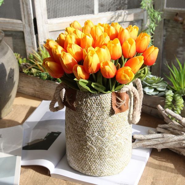 10pcs/pack simulation tulip real touch pu latex artificial flowers decoration home table wedding flowers garden decoration tulip
10pcs/pack simulation tulip real touch pu latex artificial flowers decoration home table wedding flowers garden decoration tulip