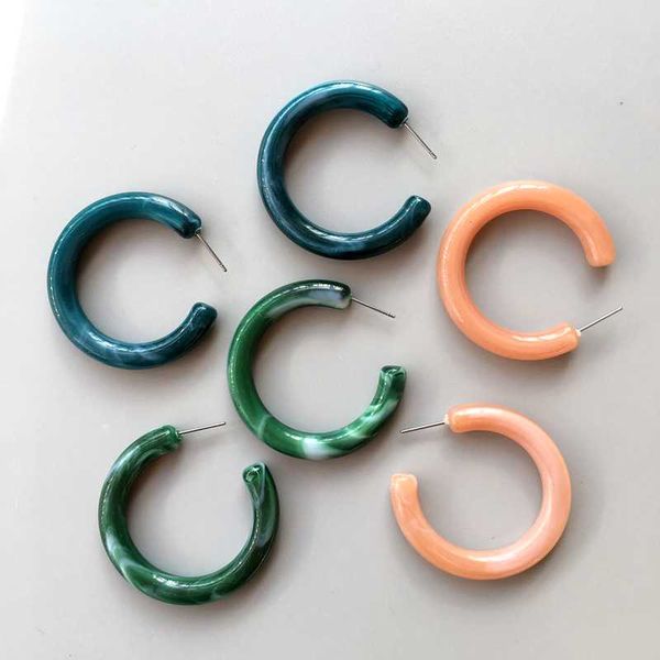 ujbox classic multicolor pattern acrylic earrings women geometric circle resin hoop earrings statement jewelry accessories gift, Golden;silver
ujbox classic multicolor pattern acrylic earrings women geometric circle resin hoop earrings statement jewelry accessories gift, Golden;silver