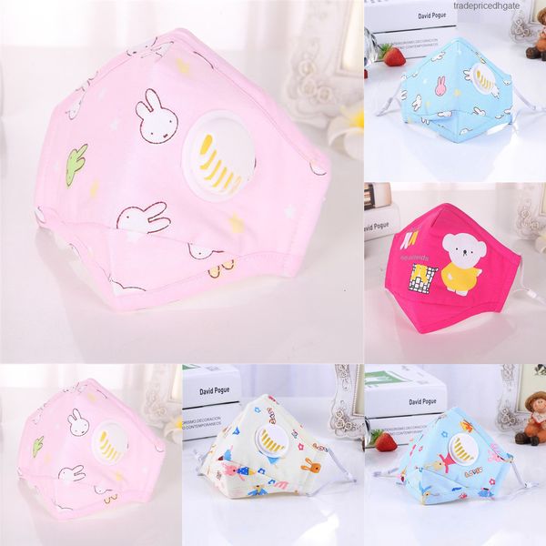 pretty designer kids wholesale face masks and friend cartoon printed children's pm2.5 anti-fog dust-proof breathable mask 10 
pretty designer kids wholesale face masks and friend cartoon printed children's pm2.5 anti-fog dust-proof breathable mask 10
