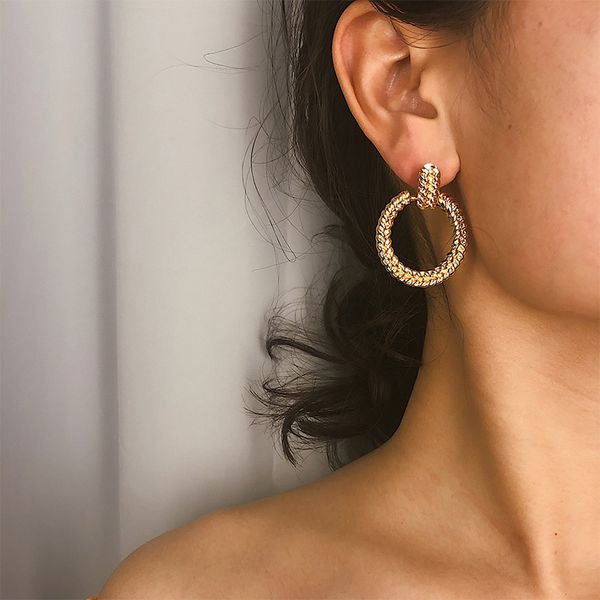 round hollow earrings for women 2020 new fashion geometric ear jewelry hyperbole big earrings alloy golden silvery party gifts, Silver
round hollow earrings for women 2020 new fashion geometric ear jewelry hyperbole big earrings alloy golden silvery party gifts, Silver