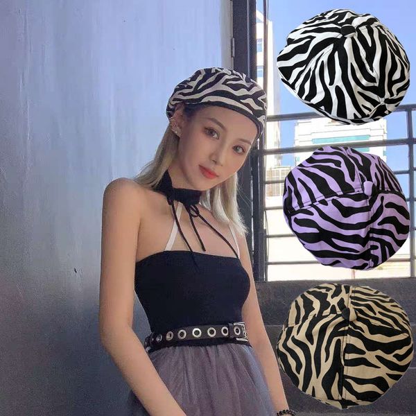 2020 autumn chic beret hats for women cotton stripes fashion retro thin painter cap hat female vintage flat hat gorras, Blue;gray
2020 autumn chic beret hats for women cotton stripes fashion retro thin painter cap hat female vintage flat hat gorras, Blue;gray