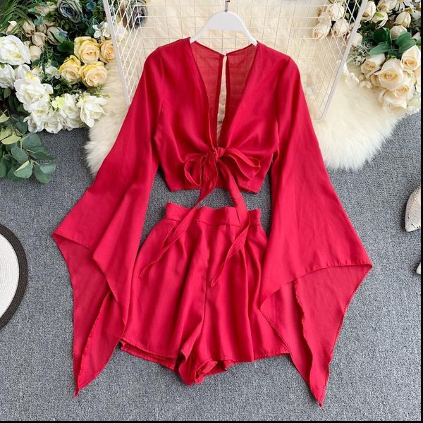 ftlzz holidays chiffon two pieces set women loose short sunscreen jacket wide leg short pants clothing female casual suit, Gray
ftlzz holidays chiffon two pieces set women loose short sunscreen jacket wide leg short pants clothing female casual suit, Gray