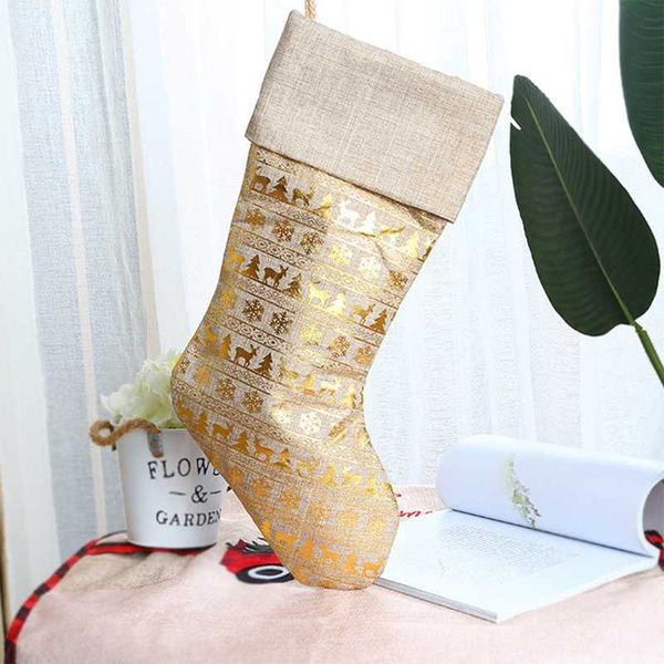 christmas stockings creative golden bronzing gift bag large candy socks christmas pendant decoration 2020
christmas stockings creative golden bronzing gift bag large candy socks christmas pendant decoration 2020