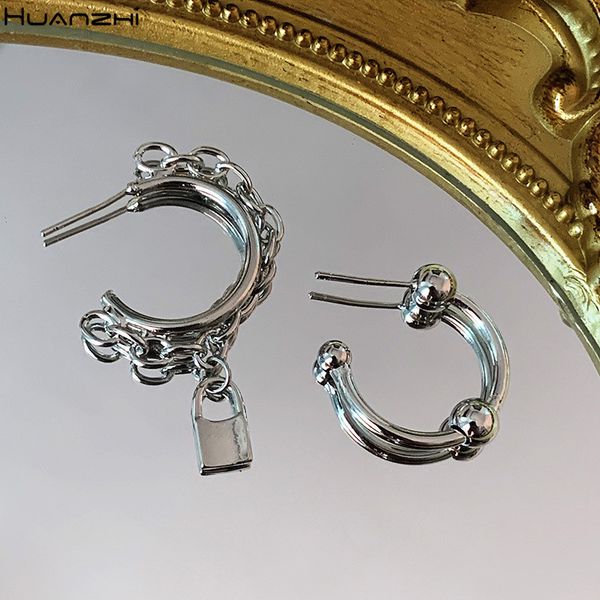 hoop & huggie huanzhi 2021 silver color metal geometric padlock pendant chain round beads asymmetry punk earrings for women jewelry, Golden;silver
hoop & huggie huanzhi 2021 silver color metal geometric padlock pendant chain round beads asymmetry punk earrings for women jewelry, Golden;silver