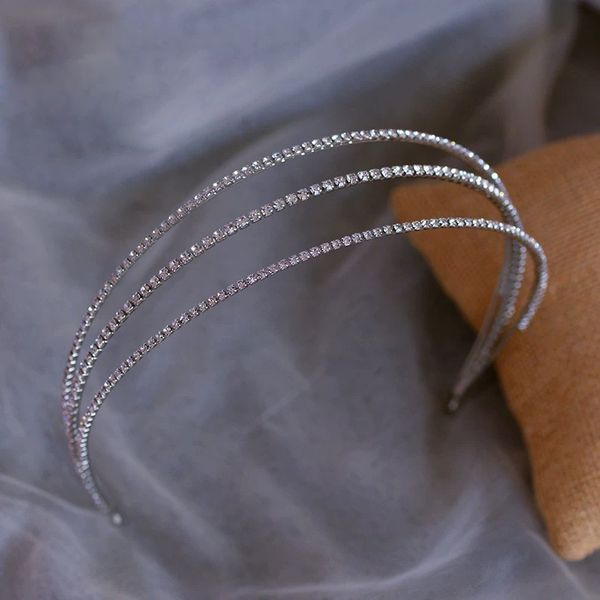 корейский три слоя ювелирные изделия свадебные tiara коронки кристалл невесты ободки для волос вечерние свадебные аксессуары для волос, Golden;silver
корейский три слоя ювелирные изделия свадебные tiara коронки кристалл невесты ободки для волос вечерние свадебные аксессуары для волос, Golden;silver