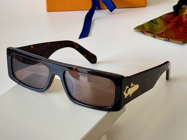 new luxury e1363e ladies designer sunglasses uv400 protection men's retro trend with packaging 1:1 high quality, White;black
new luxury e1363e ladies designer sunglasses uv400 protection men's retro trend with packaging 1:1 high quality, White;black