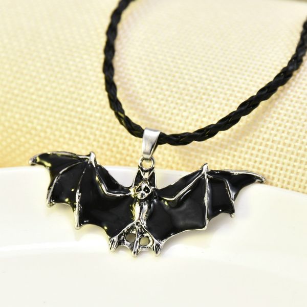 halloween retro bat pendant european and american punk jewelry new popular simple necklace men and women same style, Silver
halloween retro bat pendant european and american punk jewelry new popular simple necklace men and women same style, Silver