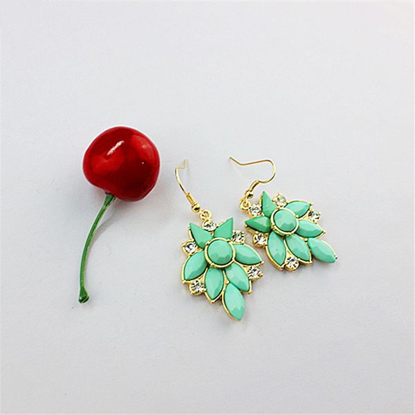 ms brilliant mint green new popular european and american wind accessories girls birthday party golden flower type pendant earri, Silver
ms brilliant mint green new popular european and american wind accessories girls birthday party golden flower type pendant earri, Silver