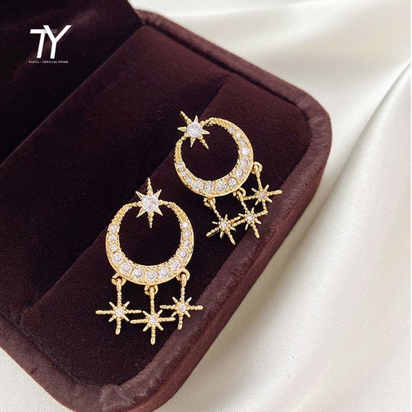 stud 2021 classic micro setting zircon star moon earring temperament south korean female jewelry student fashion earrings, Golden;silver
stud 2021 classic micro setting zircon star moon earring temperament south korean female jewelry student fashion earrings, Golden;silver