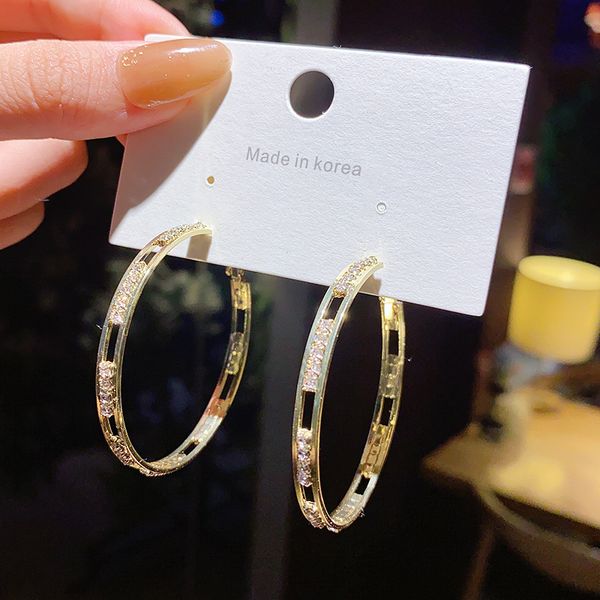 s925 women earrings new fashion simple geometric circle hoop earring jewelry pendientes gifts, Golden;silver
s925 women earrings new fashion simple geometric circle hoop earring jewelry pendientes gifts, Golden;silver