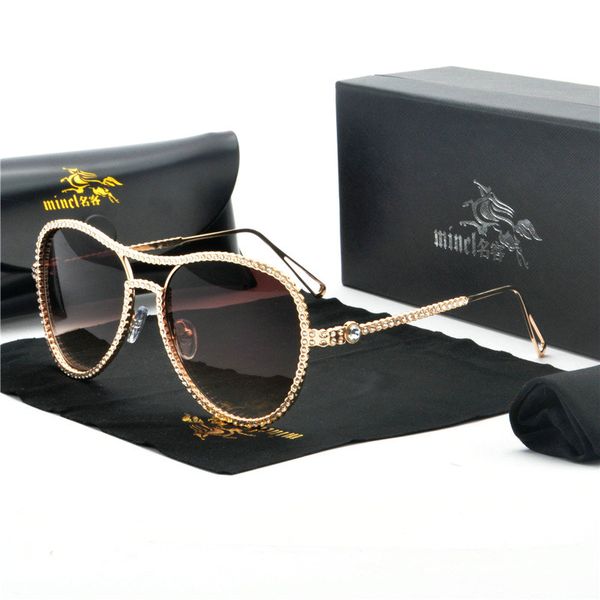 luxury diamond pilot transparent sunglasses women mincl brand size crystal sun glasses ladies 2020 new sun glasses shades fml, White;black
luxury diamond pilot transparent sunglasses women mincl brand size crystal sun glasses ladies 2020 new sun glasses shades fml, White;black