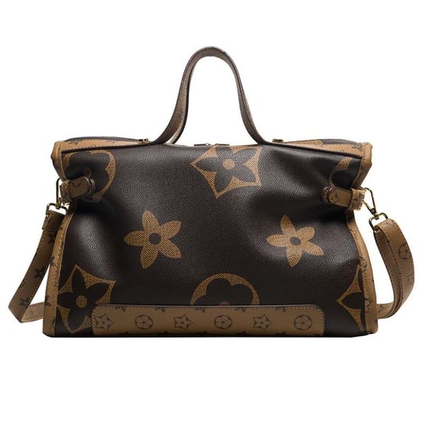 new design bag favorite handbag purse leather old flower shoulder handbags crossbody bag ladies purses drop shipping
new design bag favorite handbag purse leather old flower shoulder handbags crossbody bag ladies purses drop shipping