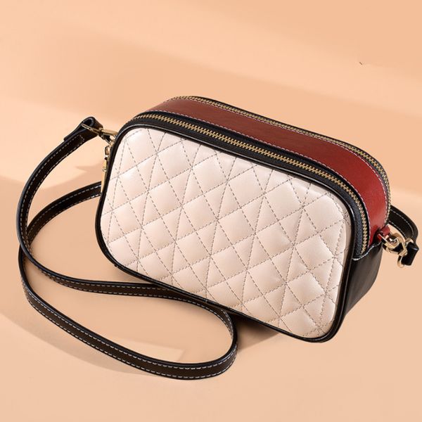 female red broadband messenger bag 2020 fashion genuine leather shoulder bag ins women fashion bag
female red broadband messenger bag 2020 fashion genuine leather shoulder bag ins women fashion bag