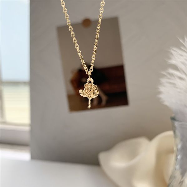 pendant necklaces temperament beautiful roses delicate collarbone chain necklace girl personality, Silver
pendant necklaces temperament beautiful roses delicate collarbone chain necklace girl personality, Silver