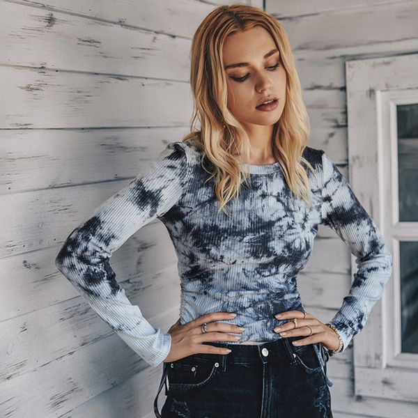 fashion woman sports knitted sweater round neck pullover long sleeve corset primer clothing winter autumn leopard print, White;black
fashion woman sports knitted sweater round neck pullover long sleeve corset primer clothing winter autumn leopard print, White;black