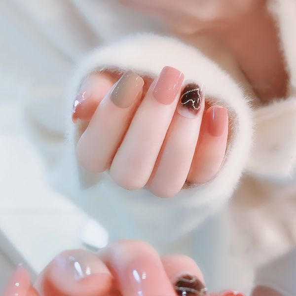 false nails women simple jump color love heart design short size artificial nail with glue girls sweet candy fake, Red;gold
false nails women simple jump color love heart design short size artificial nail with glue girls sweet candy fake, Red;gold