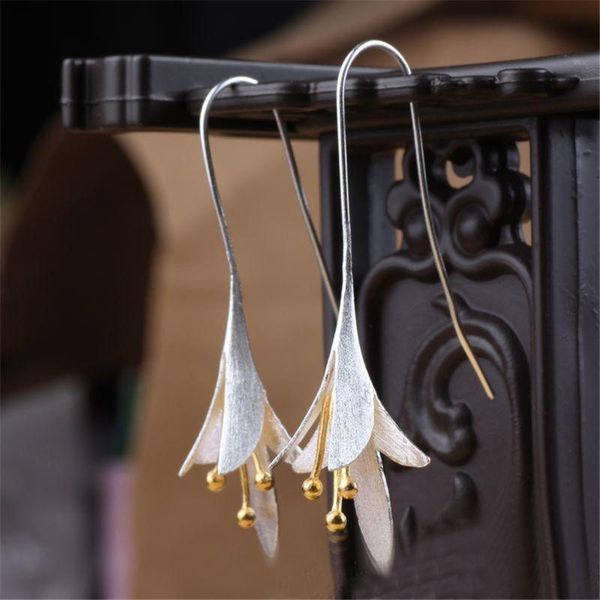 loredana fashionable and creative lily style ear hook two-color flower earrings for women bridal fashion jewelry, Silver
loredana fashionable and creative lily style ear hook two-color flower earrings for women bridal fashion jewelry, Silver