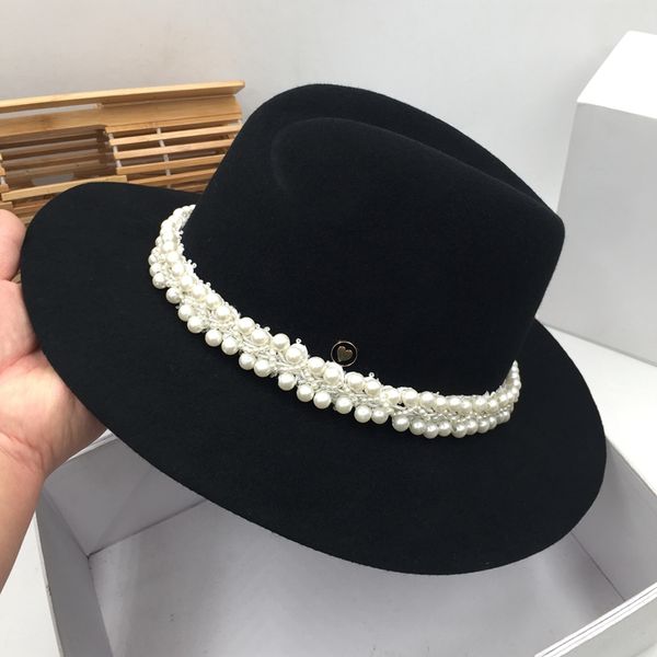 stingy brim hats panama fedora black fashion england small hat loose wool female pearl elegant wild jazz party tide, Blue;gray
stingy brim hats panama fedora black fashion england small hat loose wool female pearl elegant wild jazz party tide, Blue;gray