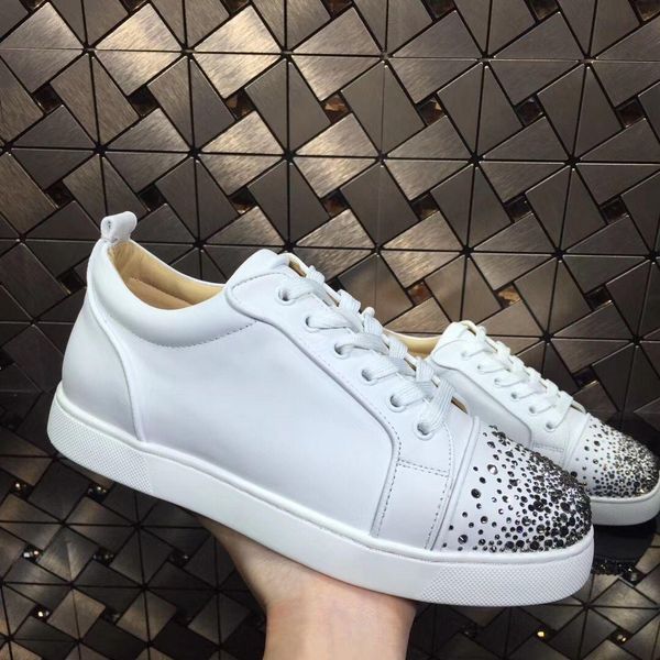 2020 white leather with strass junior low red bottom shoes for men,women name brand couple skateboard crystal party dress eu35-47, Black
2020 white leather with strass junior low red bottom shoes for men,women name brand couple skateboard crystal party dress eu35-47, Black