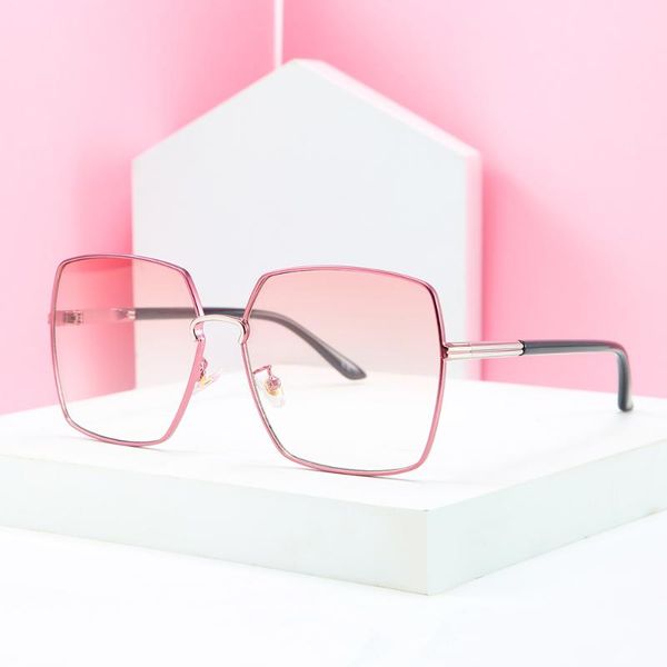sunglasses marc fashion square style men women trendy cool tint ocean lens brand gradient design sun glasses, White;black
sunglasses marc fashion square style men women trendy cool tint ocean lens brand gradient design sun glasses, White;black