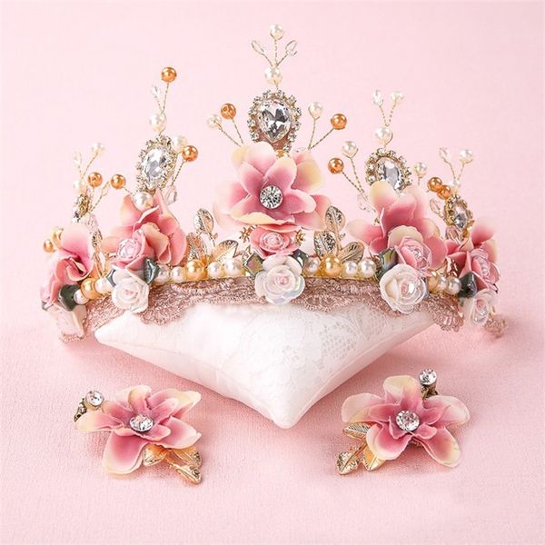 сладкий розовый невесты ручной работы из бисера кружева тиара corone корона tocados пара novias керамический цветок волос головной убор y200, White;golden
сладкий розовый невесты ручной работы из бисера кружева тиара corone корона tocados пара novias керамический цветок волос головной убор y200, White;golden