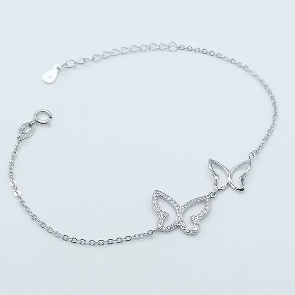 delicate cool wind fashion silver jewelry show thin butterfly temperament woman bracelet, Golden;silver
delicate cool wind fashion silver jewelry show thin butterfly temperament woman bracelet, Golden;silver