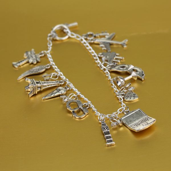 dropshipping пятьдесят оттенков серого цвета наручники рук катенарными charm11, Golden;silver
dropshipping пятьдесят оттенков серого цвета наручники рук катенарными charm11, Golden;silver