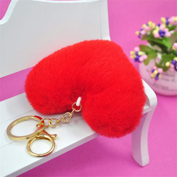 winter love heart plush keychain pendant heart shaped hair ball pendant bag car mobile phone pendant
winter love heart plush keychain pendant heart shaped hair ball pendant bag car mobile phone pendant