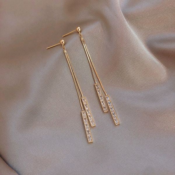dangle & chandelier 2021 korea fashion jewelry copper inlaid zircon pendant earrings geometric fringe long section thin female elegant, Silver
dangle & chandelier 2021 korea fashion jewelry copper inlaid zircon pendant earrings geometric fringe long section thin female elegant, Silver