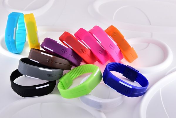 ultra thin men girl sports digital-watch silicone digital led sports wrist watch men child relogio feminino relogio masculino
ultra thin men girl sports digital-watch silicone digital led sports wrist watch men child relogio feminino relogio masculino