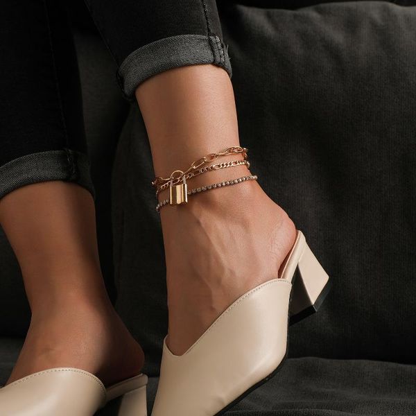 europe and america cross border ornament trend vintage he jin suo-shaped beach anklets female fashion new style man-made diamond, Red;blue
europe and america cross border ornament trend vintage he jin suo-shaped beach anklets female fashion new style man-made diamond, Red;blue