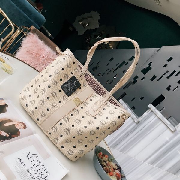 2020 free shipping top quality bags casual handbag crossbody bag fashion handbags purse women totesH60H
2020 free shipping top quality bags casual handbag crossbody bag fashion handbags purse women totesH60H